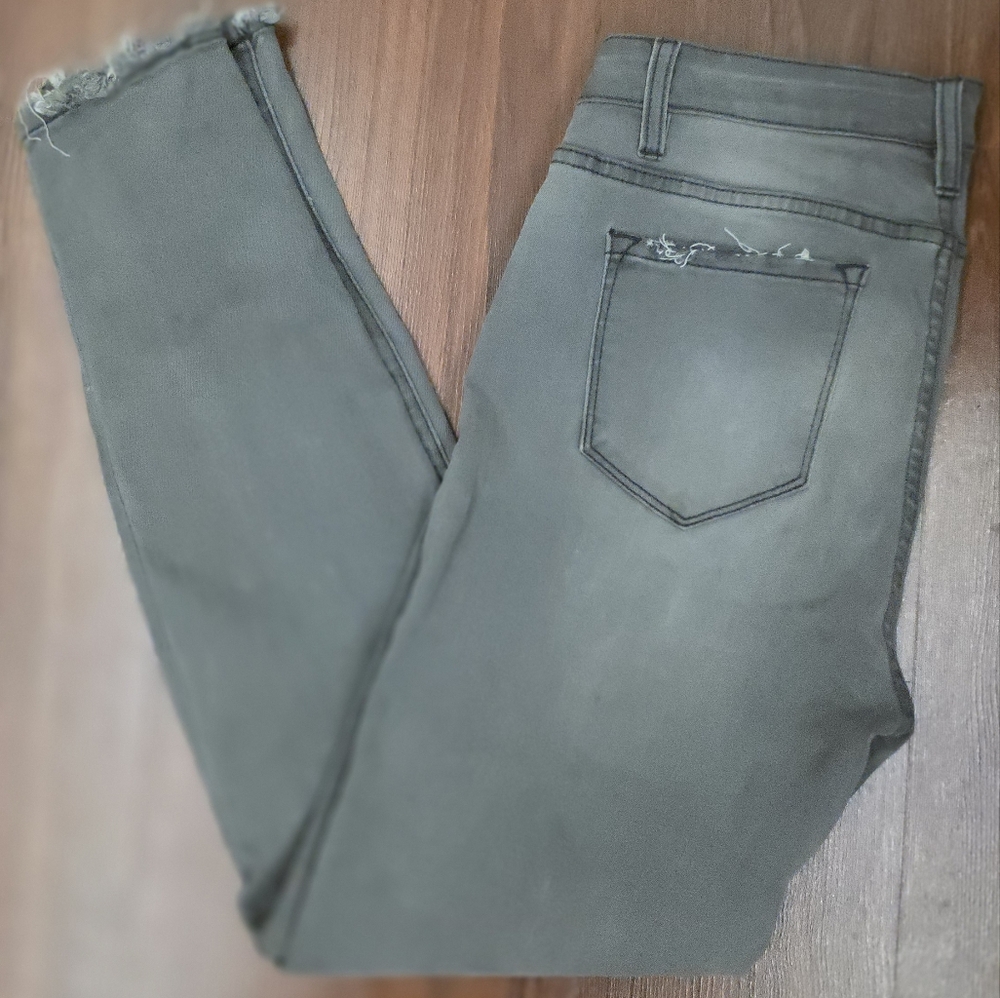 Kancan Gray Distressed Skinny Jeans 13/30 High Rise Raw Hem